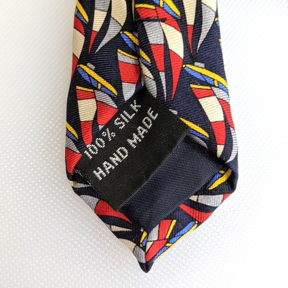 VTG Handmade UTOPIA Silk Tie Sailboats Navy Blue Bright Red Yellow Gray Cream - Picture 5 of 6